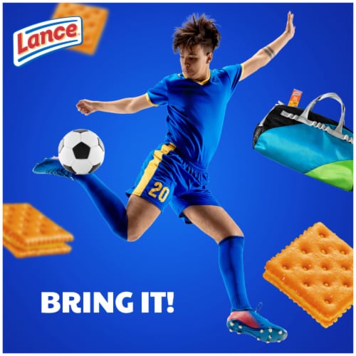 Lance Sandwich Crackers ToastChee Cheddar 10 Individually Wrapped Packs Perspective: right