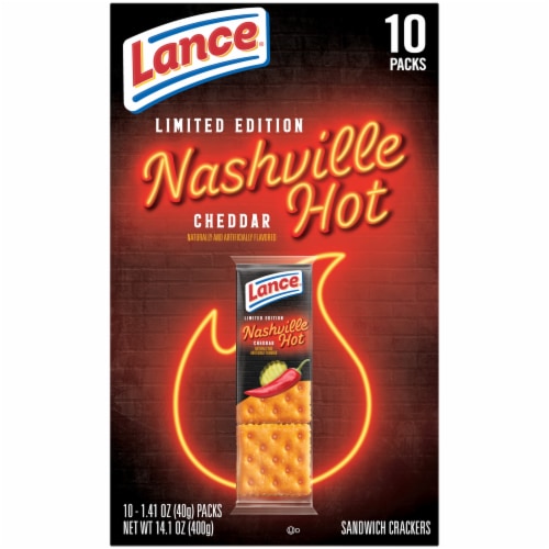 Lance Nashville Hot Cheddar Sandwich Crackers Perspective: right