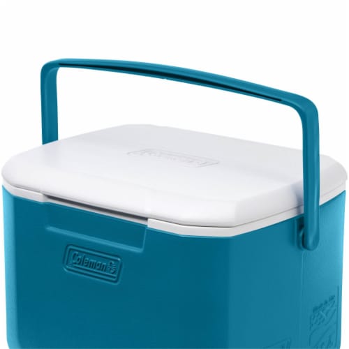 Coleman® Chiller 16 Qt. Portable Cooler Perspective: right