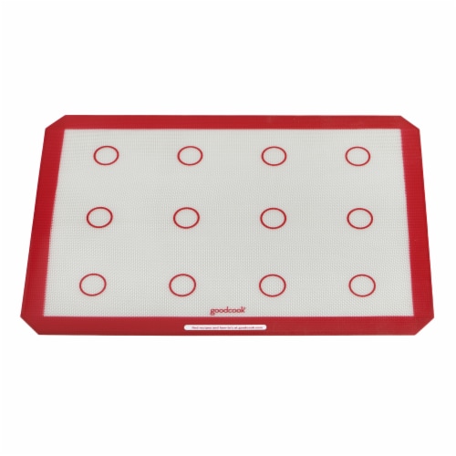 Sweet Creations by GoodCook® Silicone Baking Mat Perspective: right
