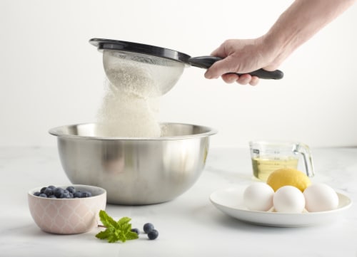 GoodCook® Touch Strainer - Black Perspective: right
