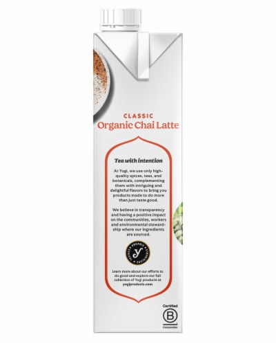 Yogi Barista Classic Organic Chai Latte Black Tea Concentrate Perspective: right