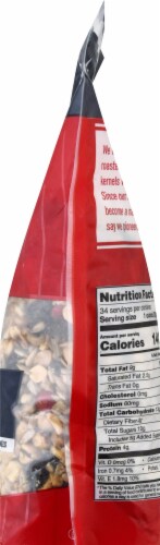 Kar's Americana Sweet 'N Salty Trail Mix Perspective: right