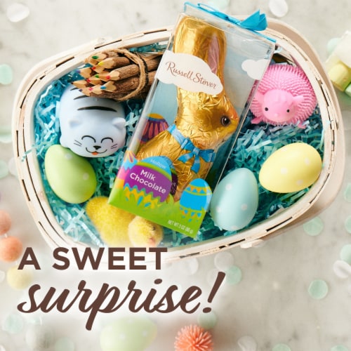 RUSSELL STOVER Easter Bunny Hollow Milk Chocolate Candy Rabbit Perspective: right