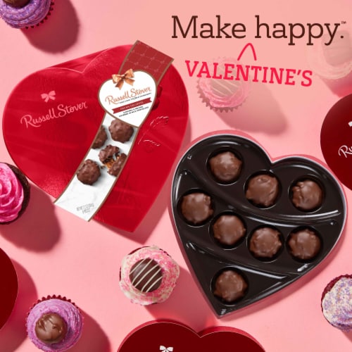 RUSSELL STOVER Valentine's Day Satin Heart Pecan Delights Milk Chocolate Candy Gift Box Perspective: right
