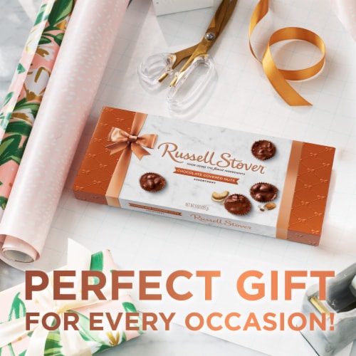 RUSSELL STOVER Milk Chocolate Covered Nuts Chocolate Gift Box Perspective: right
