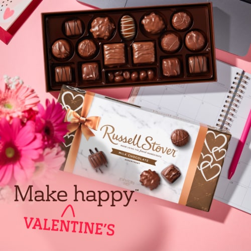 RUSSELL STOVER Valentine's Day Milk Chocolate Assortment Candy Gift Box Perspective: right