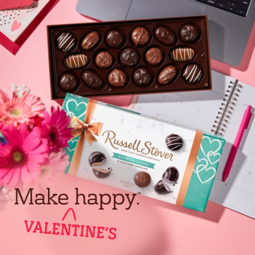RUSSELL STOVER Valentine's Day Assorted Crèmes in Milk & Dark Chocolate Candy Gift Box Perspective: right