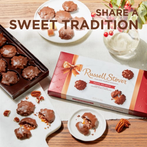 RUSSELL STOVER Pecan Delights Milk & Dark Chocolate WOW Gift Box Perspective: right