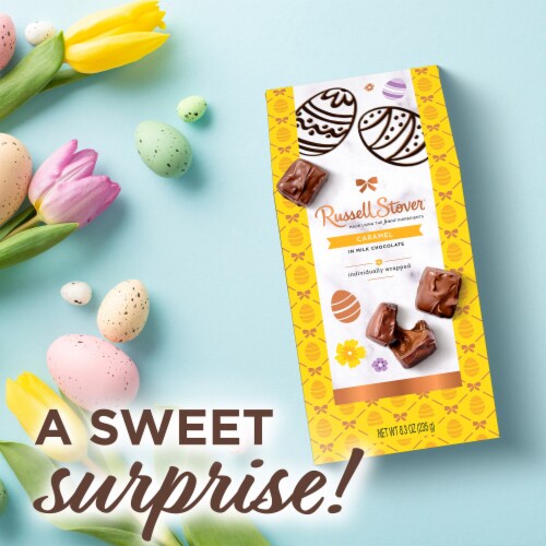 RUSSELL STOVER Easter Milk Chocolate Caramel Candy Gift Box Perspective: right
