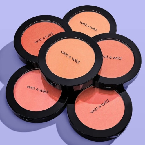 Wet n Wild Color Icon Blush - Pearlescent Pink Perspective: right