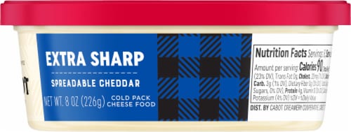 Cabot™ Extra Sharp Cheddar Spread Perspective: right