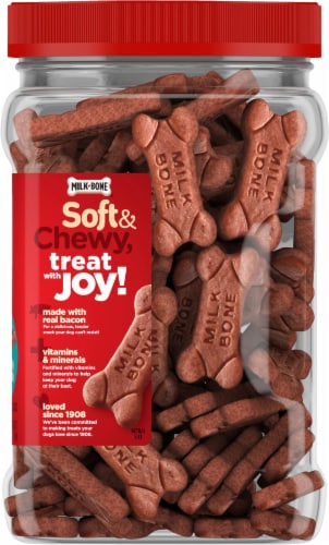 Milk-Bone® Soft & Chewy Bacon Dog Treats Perspective: right