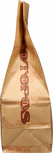 Nuevo Leon® Totopos Nacho Tortilla Chips Perspective: right