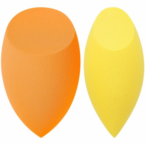 Real Techniques® Miracle Complexion & Concealer Sponge Duo Perspective: right