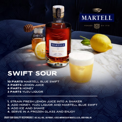 Martell Cognac Vsop Finished in Bourbon Casks Blue Swift Grape Brandy Perspective: right