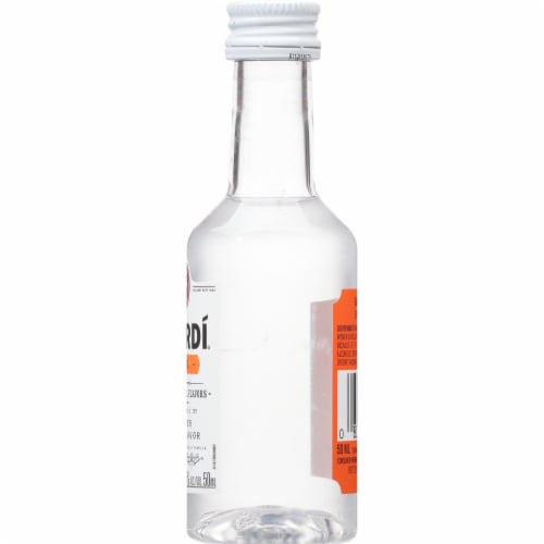 Bacardi® Mango Rum Perspective: right