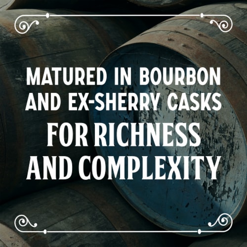 CRAIGELLACHIE® 13 Year Old Single Malt Scotch Whisky Perspective: right