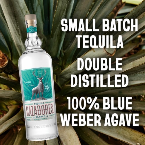 CAZADORES® Tequila Blanco Perspective: right