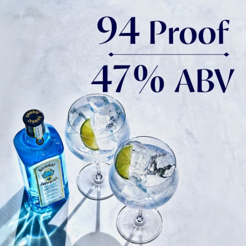 Bombay Sapphire London Dry Gin Perspective: right