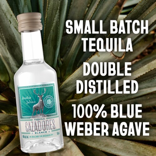 CAZADORES® Tequila Blanco Perspective: right