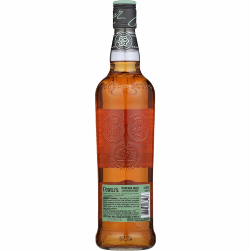 Dewar's French Cask Smooth Apple Brandy Finish Blended Scotch Perspective: right