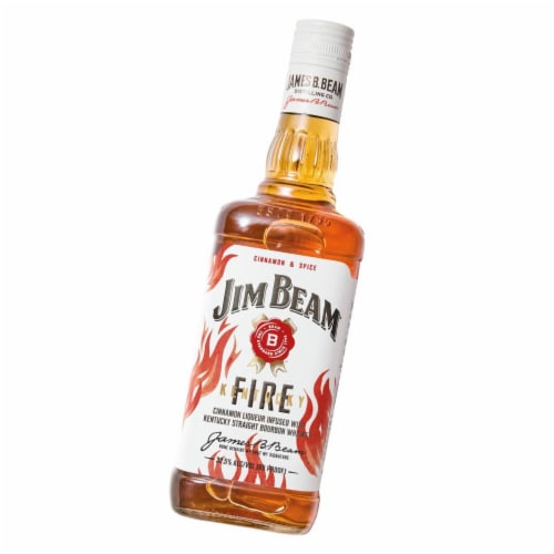 Jim Beam Kentucky Fire Bourbon Whiskey Perspective: right
