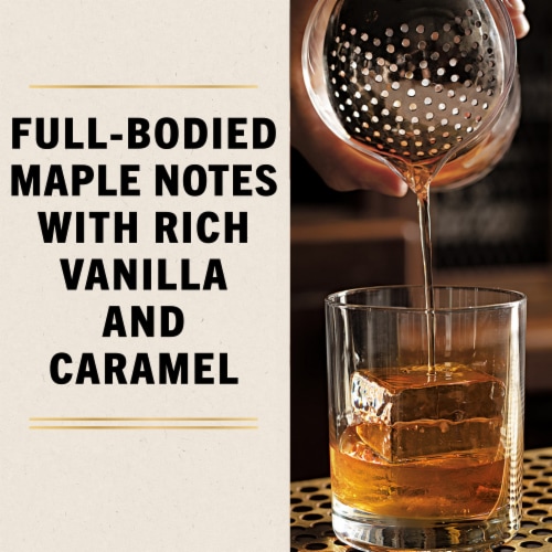 Knob Creek Smoked Maple Kentucky Straight Bourbon Whiskey Perspective: right