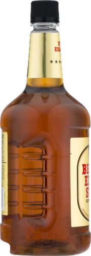 Jim Beam's® Eight Star® Blended Kentucky Whiskey Perspective: right