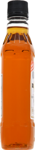 Old Crow Kentucky Straight Bourbon Whiskey Perspective: right
