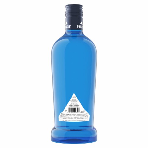 Pinnacle® Whipped Flavored Vodka Perspective: right