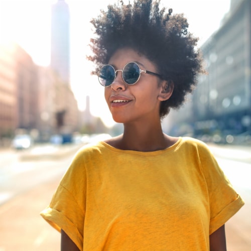 Gold Series Argan Oil Curl Awakening Spray Perspective: right