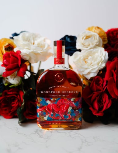 Woodford Reserve 150th Derby Edition 2024 Kentucky Straight Bourbon Whiskey Perspective: right