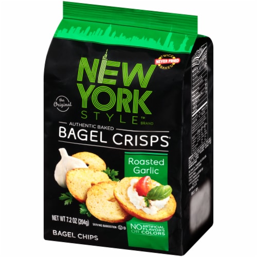 New York Style™ Roasted Garlic Bagel Crisps® Perspective: right