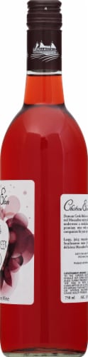 Chateau Elan Duncan Creek Georgia Red Wine Perspective: right