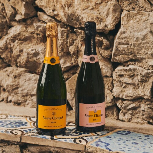 Buy Veuve Clicquot Brut Yellow Label Champagne | Best Price
