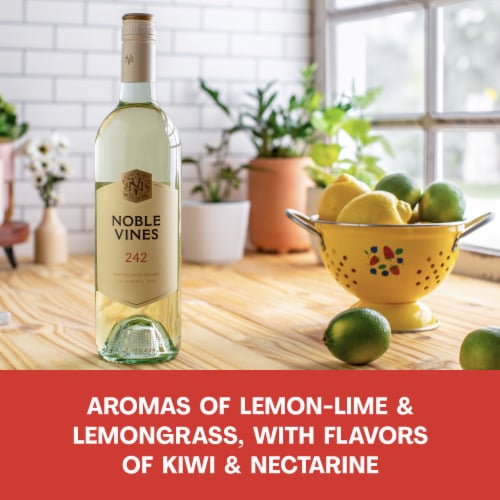 Noble Vines 242 Monterey California Sauvignon Blanc White Wine Perspective: right