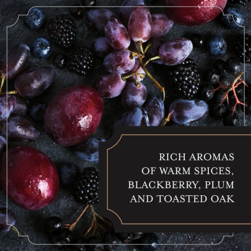 1924 Double Black California Red Wine Blend Perspective: right