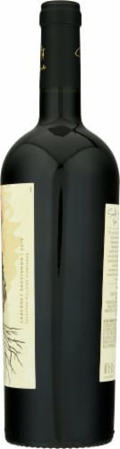 Scarlet Vine Cabernet Sauvignon Red Wine Perspective: right