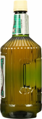Inver House Green Plaid Very Rare Blended Scotch Whisky Perspective: right