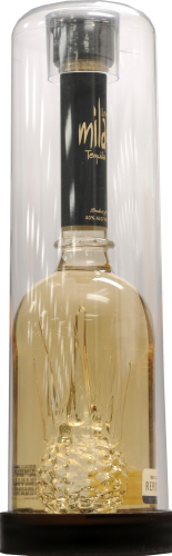 Milagro Select Barrel Reserve Reposado Tequila Perspective: right