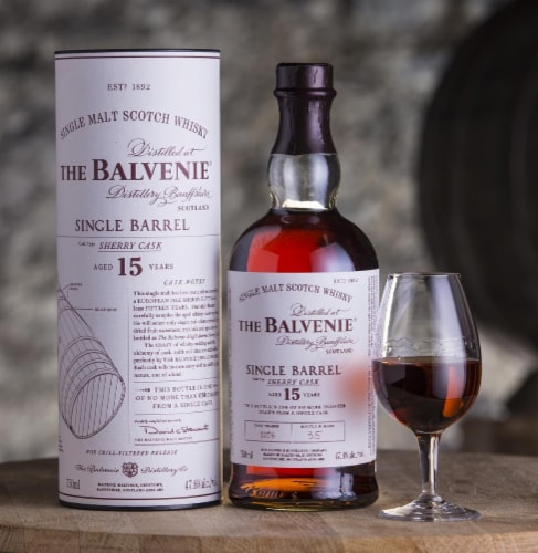 The Balvenie Single Barrel 15 Year Old Single Malt Scotch Whisky Perspective: right