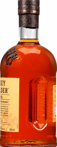 Monkey Shoulder Blended Malt Scotch Whisky Perspective: right
