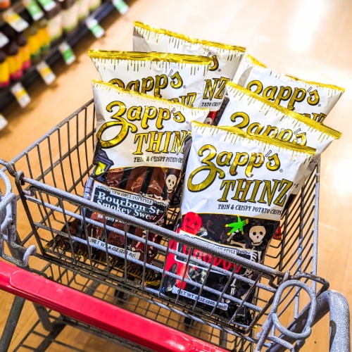 Zapp’s® Thinz Voodoo New Orleans Style Thin & Crispy Potato Chips Perspective: right