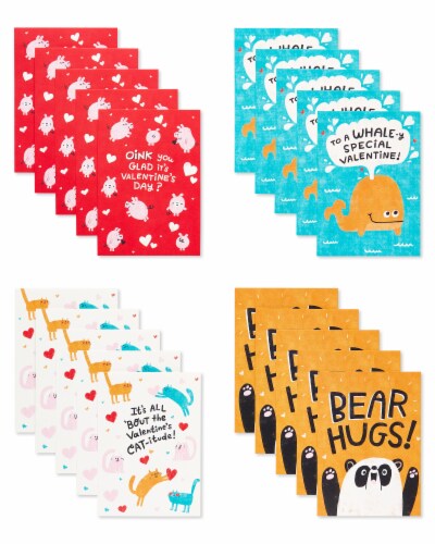 American Greetings Fur Real Classroom Valentine Cards for Kids Perspective: right