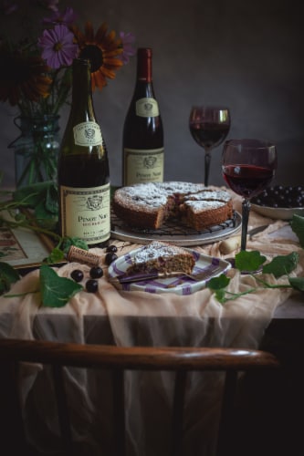 Louis Jadot Pinot Noir Perspective: right