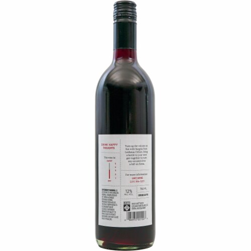 Leelanau Cellars Red Sangria Perspective: right