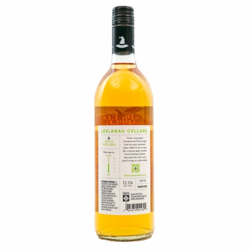 Leelanau Cellars Witches Brew Spiced Apple Wine Perspective: right
