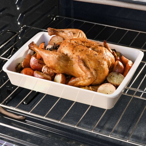 Martha Stewart Beige Stoneware Baker Perspective: right