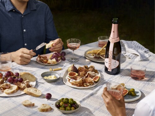 Chandon California Rose Sparkling Wine Perspective: right